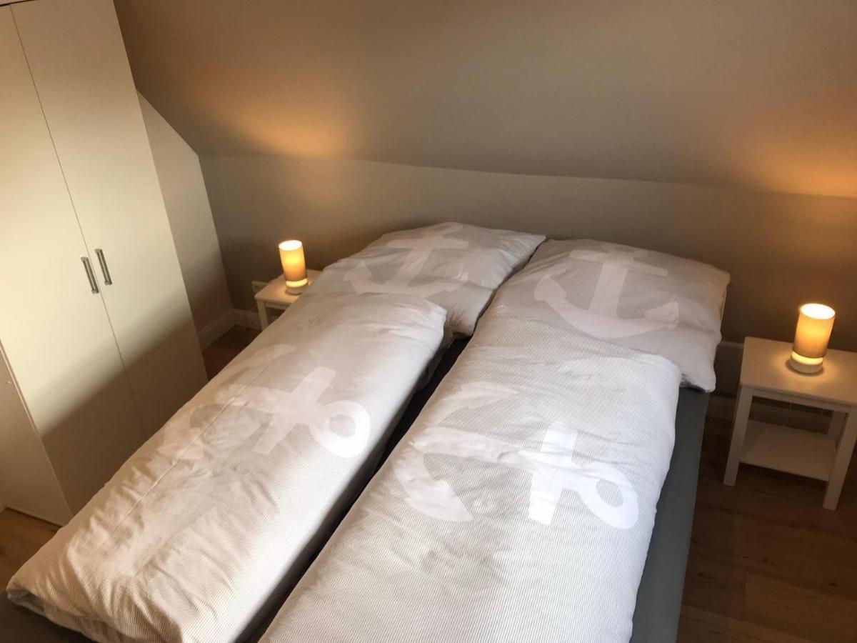 Ferienwohnung „Opa'S Tohuus“Mit Fahrraedern, Husum Χούζουμ Εξωτερικό φωτογραφία